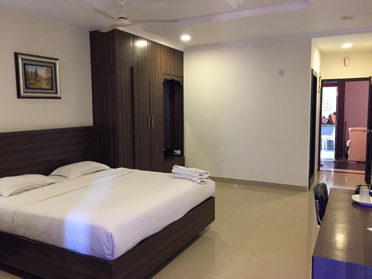 Hotel Green Park Suites Manipal Εξωτερικό φωτογραφία