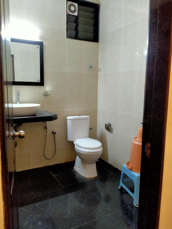Hotel Green Park Suites Manipal Εξωτερικό φωτογραφία