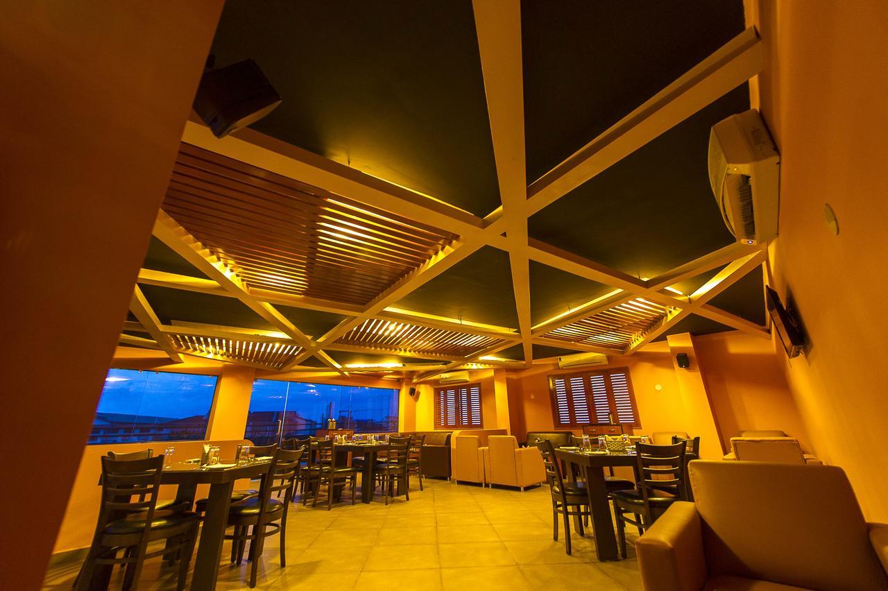 Hotel Green Park Suites Manipal Εξωτερικό φωτογραφία