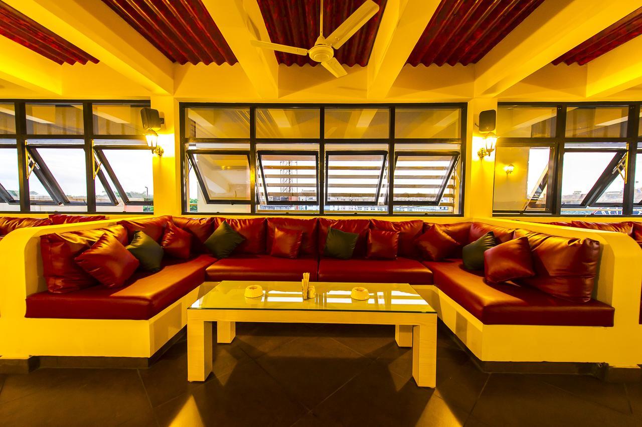 Hotel Green Park Suites Manipal Εξωτερικό φωτογραφία